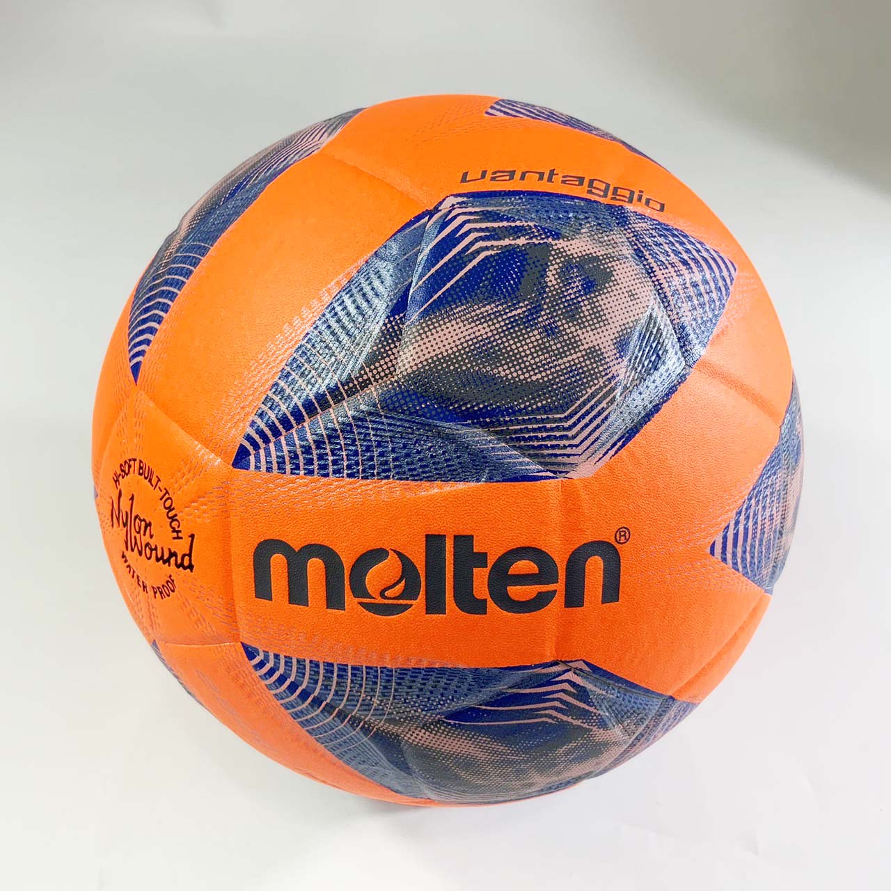 Molten ฟุตซอล F9A2600-OB ลูกฟุตซอล หนังอัด PU ขนาดมาตรฐาน - 4 Supersports Thailand