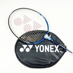 ไม้แบดมินตัน ไม้แบด พร้อมซอง Yonex รุ่น B7000 - 1
