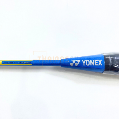 ไม้แบดมินตัน ไม้แบด พร้อมซองยาว Yonex รุ่น GR303 - 4