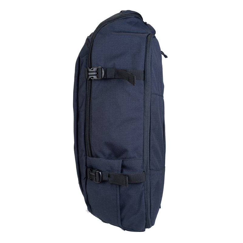 678de09d3aa13c4024ca215a_ad041201-adv-42l-absolute-black-product-3_1772086533770.jpg