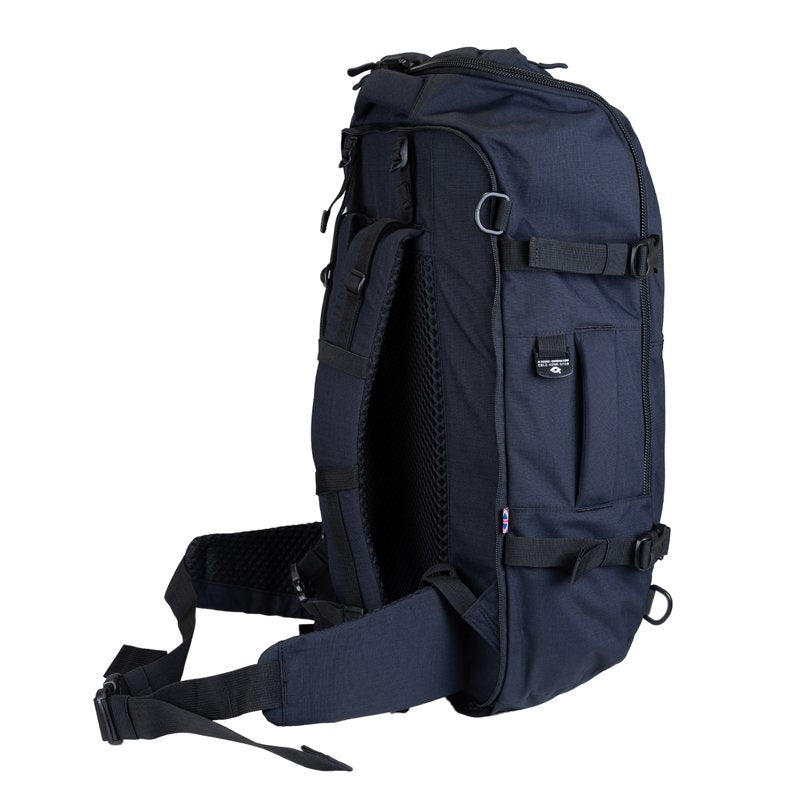 678de09d3aa13c4024ca215a_ad041201-adv-42l-absolute-black-product-6_1772086533771.jpg