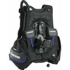 678de09d3aa13c4024ca215a_aquaride-pro-black-blue-ic740800-02-hq-_1749447205745.jpg