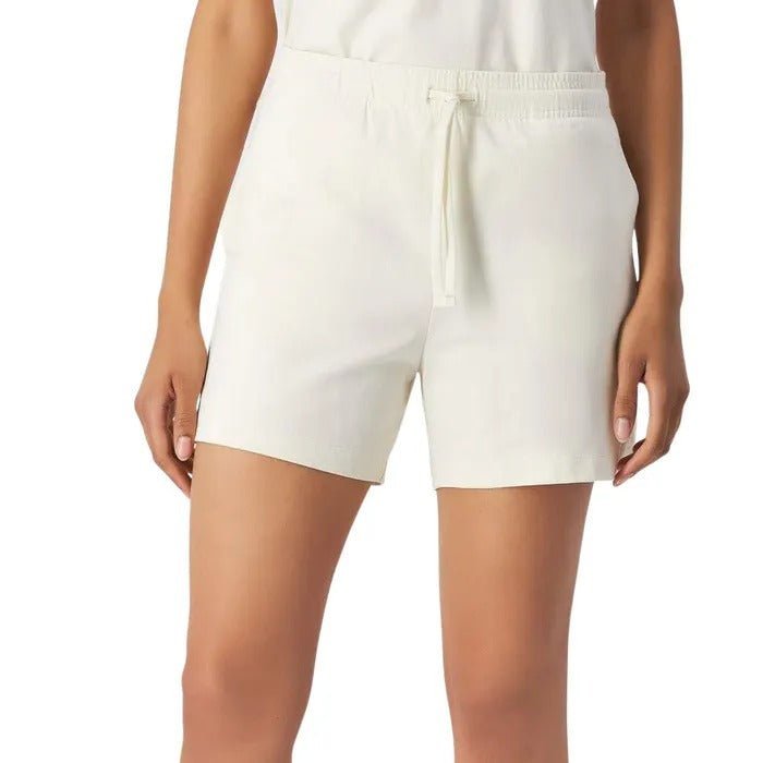 678de09d3aa13c4024ca215a_champion-shorts-womenrev-online-3140839_1761894327403.jpg