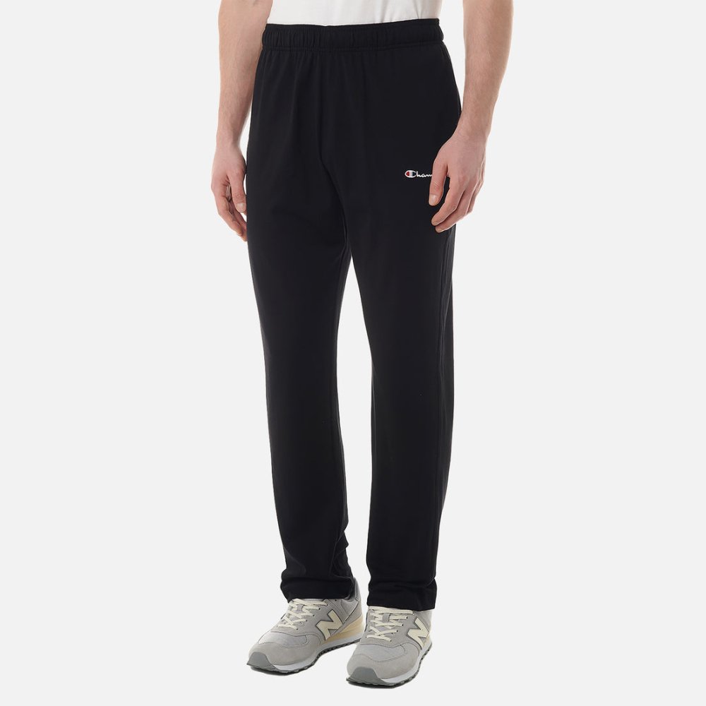 678de09d3aa13c4024ca215a_champion-straight-hem-pants-menrev-online-3806492_1761891265468.jpg
