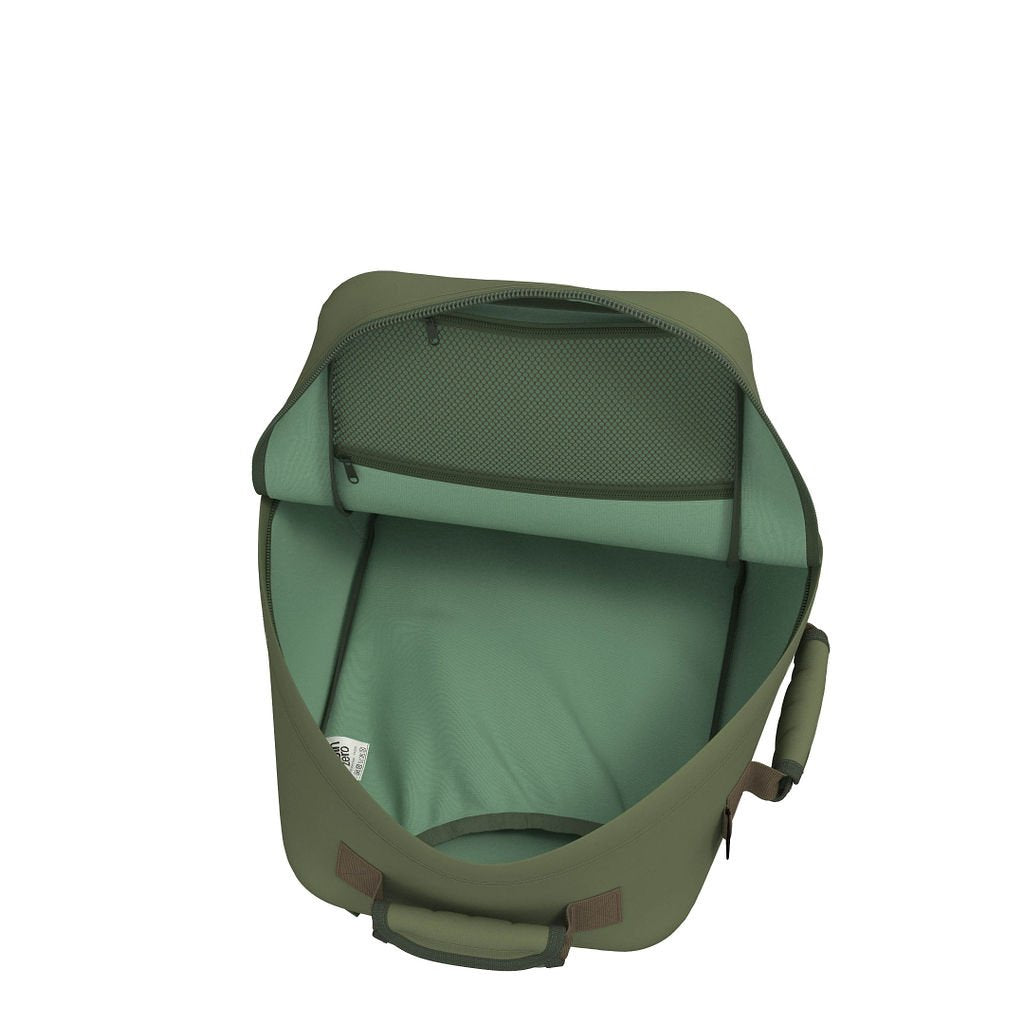 678de09d3aa13c4024ca215a_classic-28l-georgian-khaki-10-_1772426821656.jpg