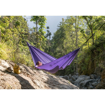678de09d3aa13c4024ca215a_compact-hammock_1773641767396.jpg