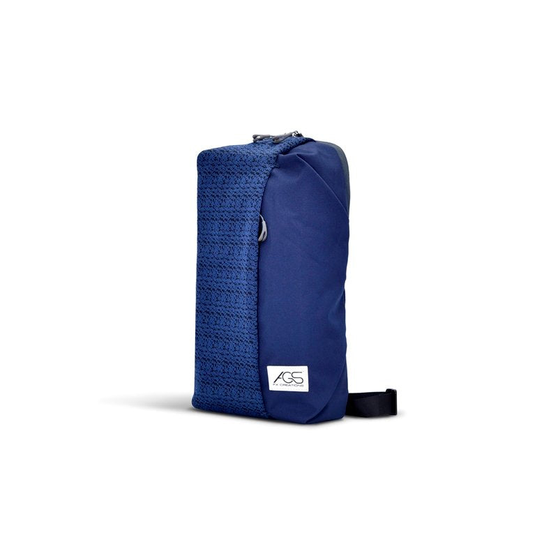 678de09d3aa13c4024ca215a_fcb-sling-bag-navy-2-_1773388874358.jpg Supersports Thailand