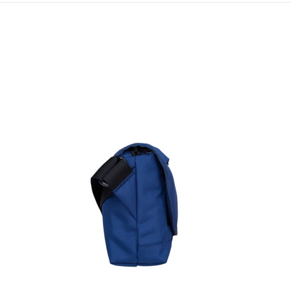678de09d3aa13c4024ca215a_flapjack-4l-navy-1_1771913930495.png