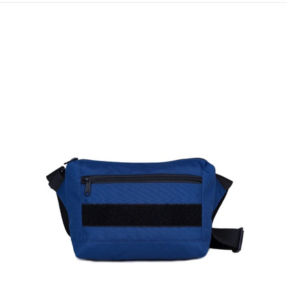 678de09d3aa13c4024ca215a_flapjack-4l-navy-3_1771913930495.png