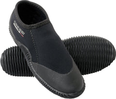 678de09d3aa13c4024ca215a_footwear-minorca-shorty-boots-black-4-web-_1749529768383.jpg
