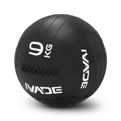 678de09d3aa13c4024ca215a_g0289-ivade-real-dc-wall-ball-9kg-hrx-2_1786360307098.png