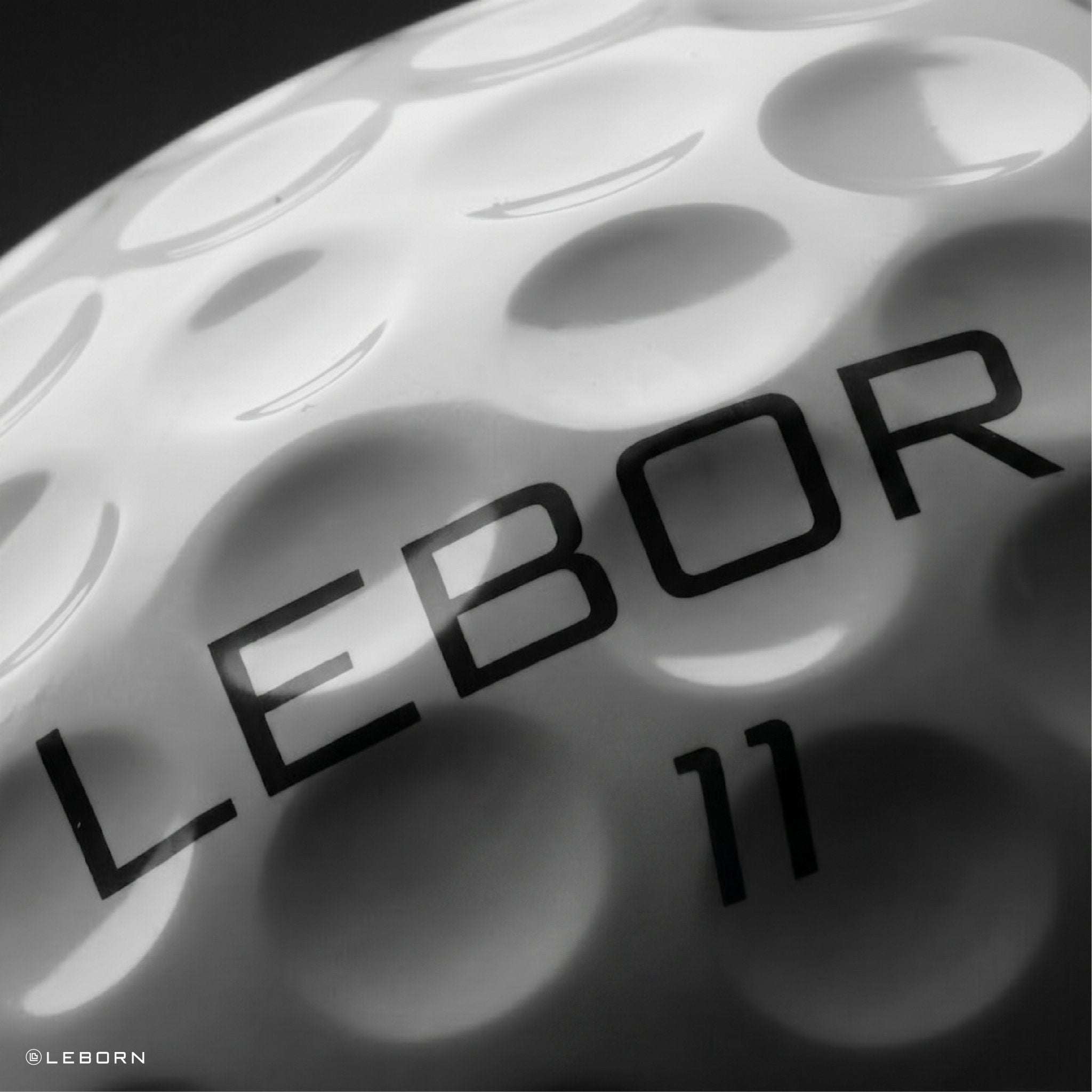678de09d3aa13c4024ca215a_line-album-leborn-golf-ball-260708-12_1784000252667.jpg