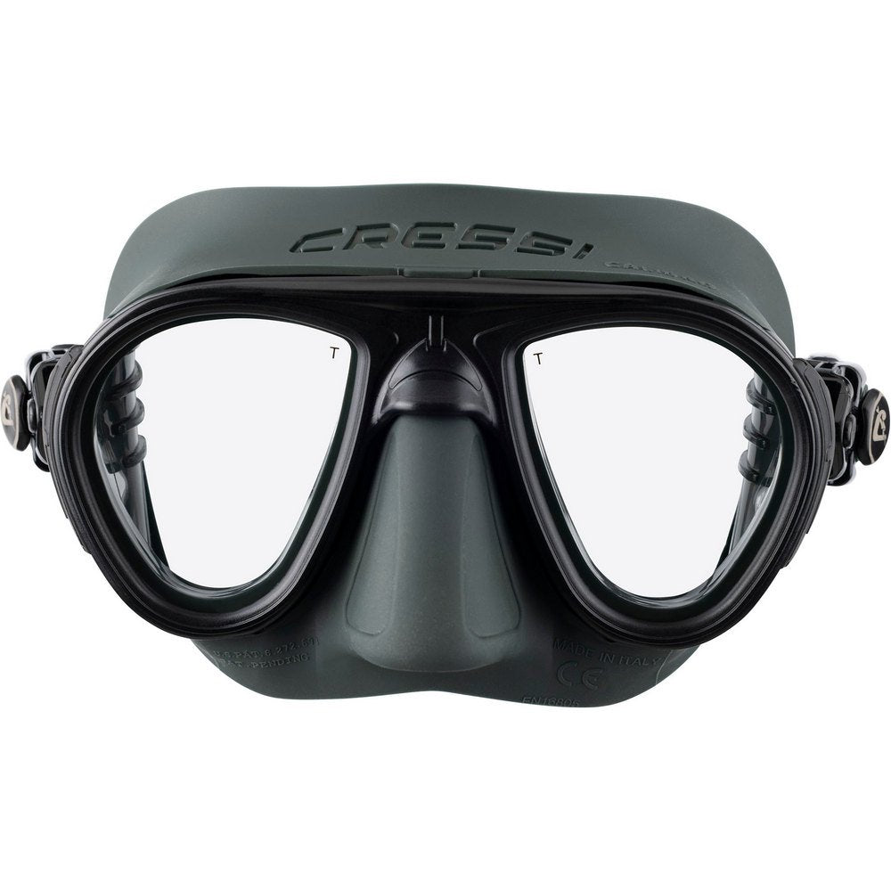 678de09d3aa13c4024ca215a_mask-calibro-green-frame-green-front-web-_1758172611899.jpg