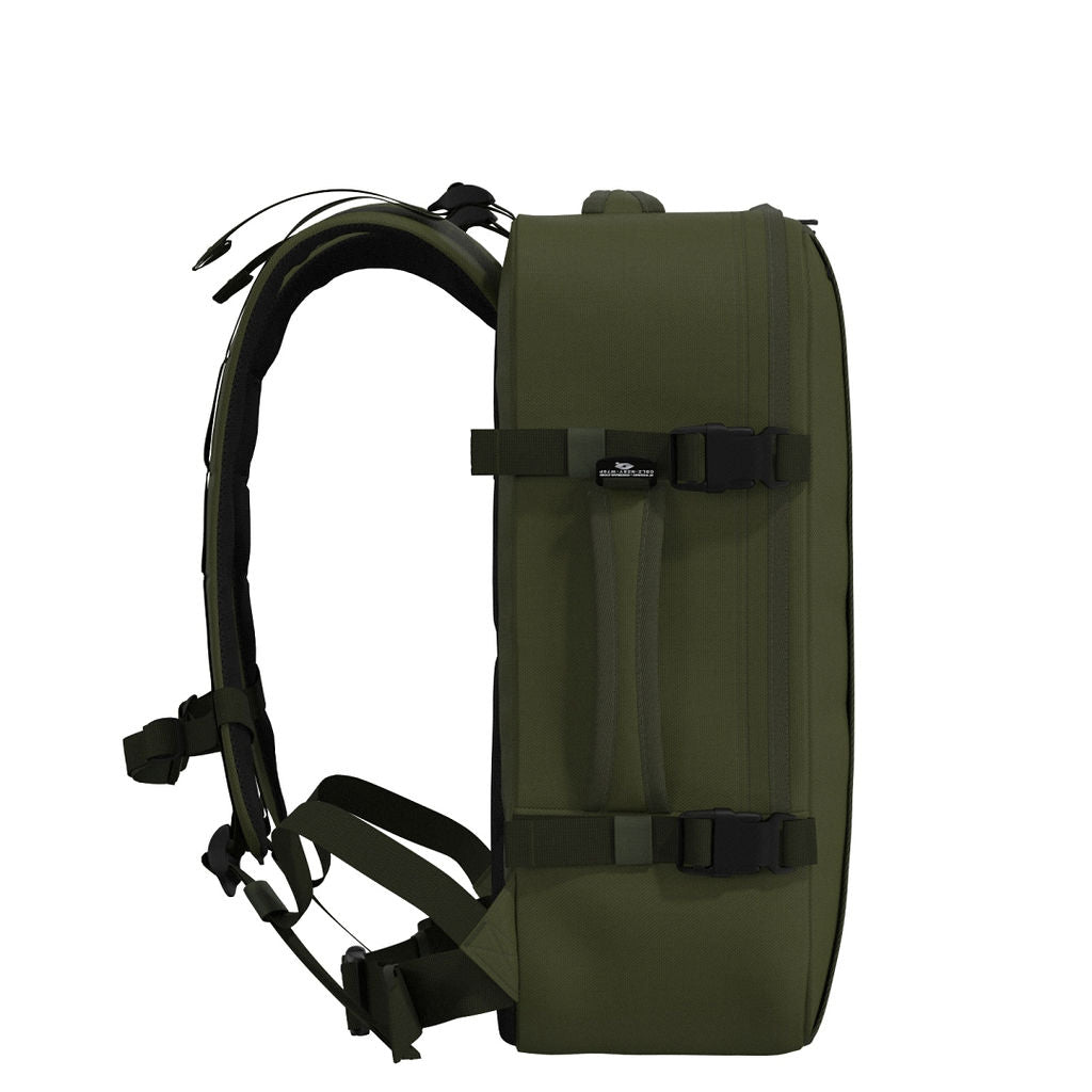 678de09d3aa13c4024ca215a_military-36l-green-4_1772094566435.jpg