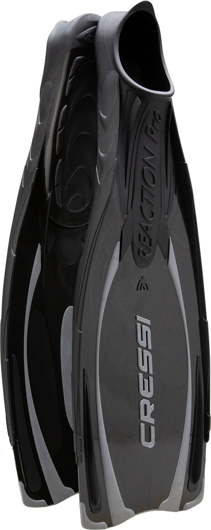 678de09d3aa13c4024ca215a_reaction-pro-black-bg195000-01-web-_1749475728335.jpg