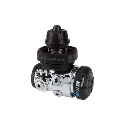 678de09d3aa13c4024ca215a_scubapro-mk17-evo2-x10_1748247440876.jpg