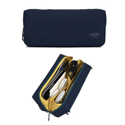 678de09d3aa13c4024ca215a_techpouch-tech-blue-shimmer-6_1771912902453.jpg