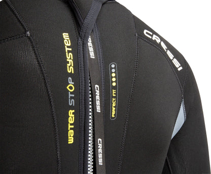 678de09d3aa13c4024ca215a_wetsuit-diving-monopiece-fast-man-5mm-detail-1-web-_1749446471396.jpg