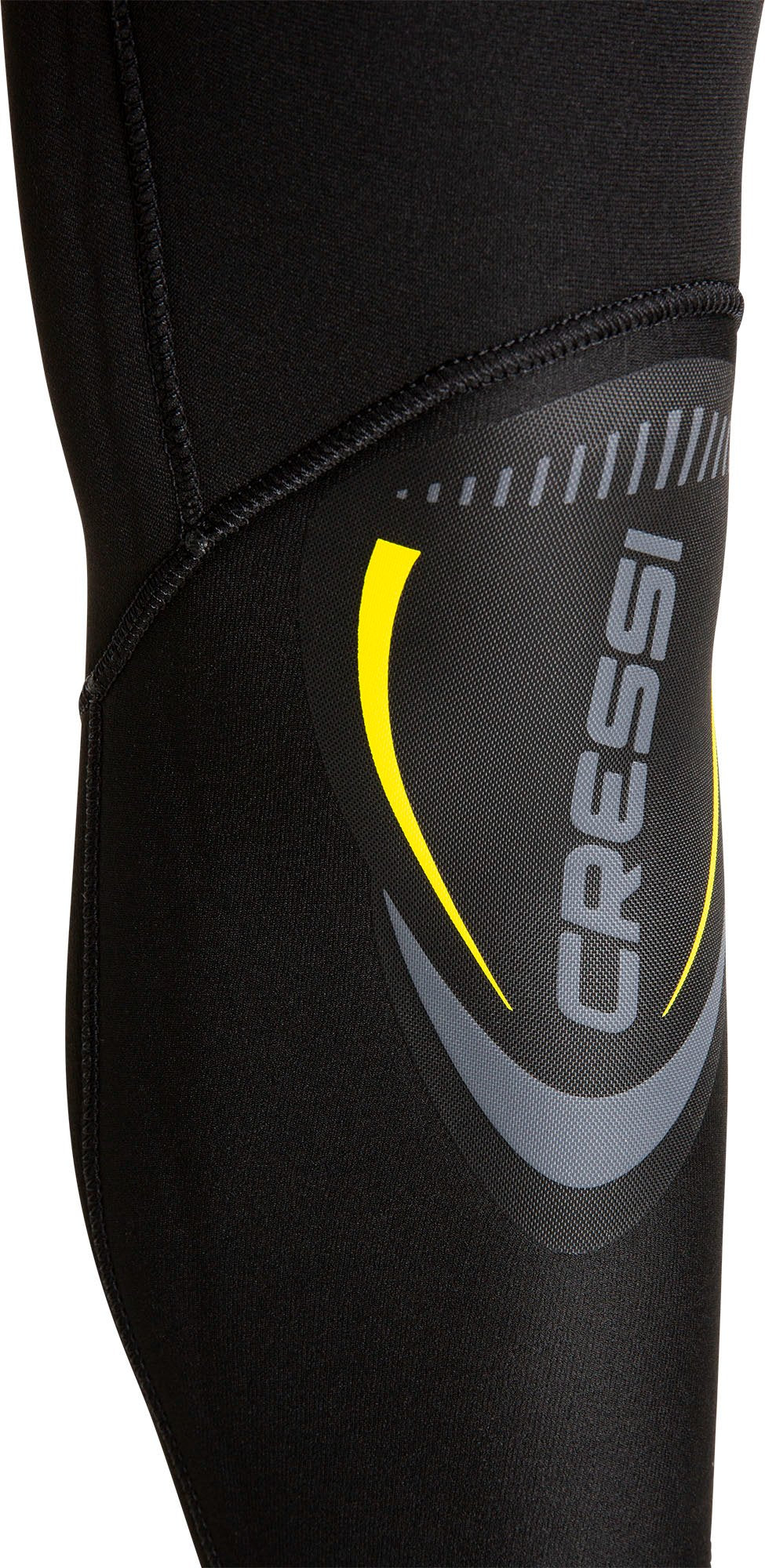 678de09d3aa13c4024ca215a_wetsuit-diving-monopiece-fast-man-5mm-detail-7-web-_1749446487234.jpg
