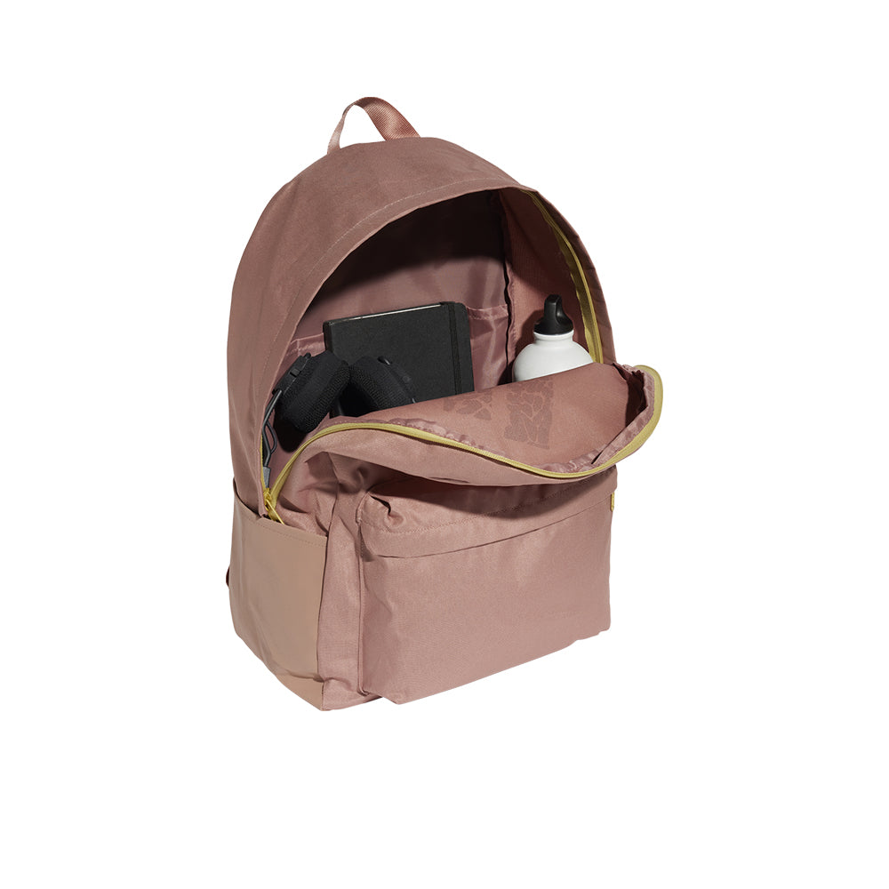 ADIDAS Golden Logo Classic Unisex Backpack - Supersports Thailand