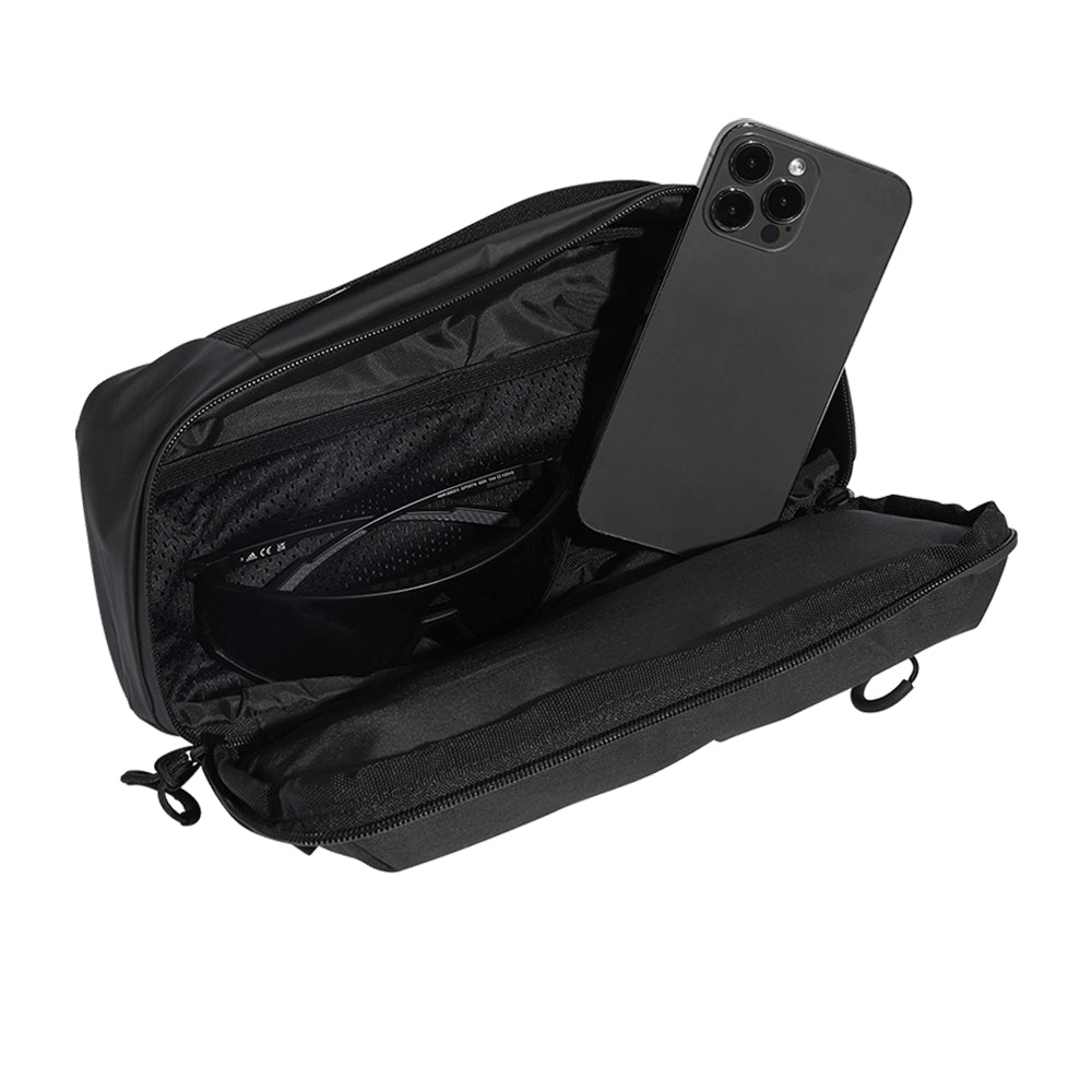ADIDAS Mercedes - AMG Petronas Formula 1 Engineers & Marketing Unisex Waistpack - Supersports Thailand