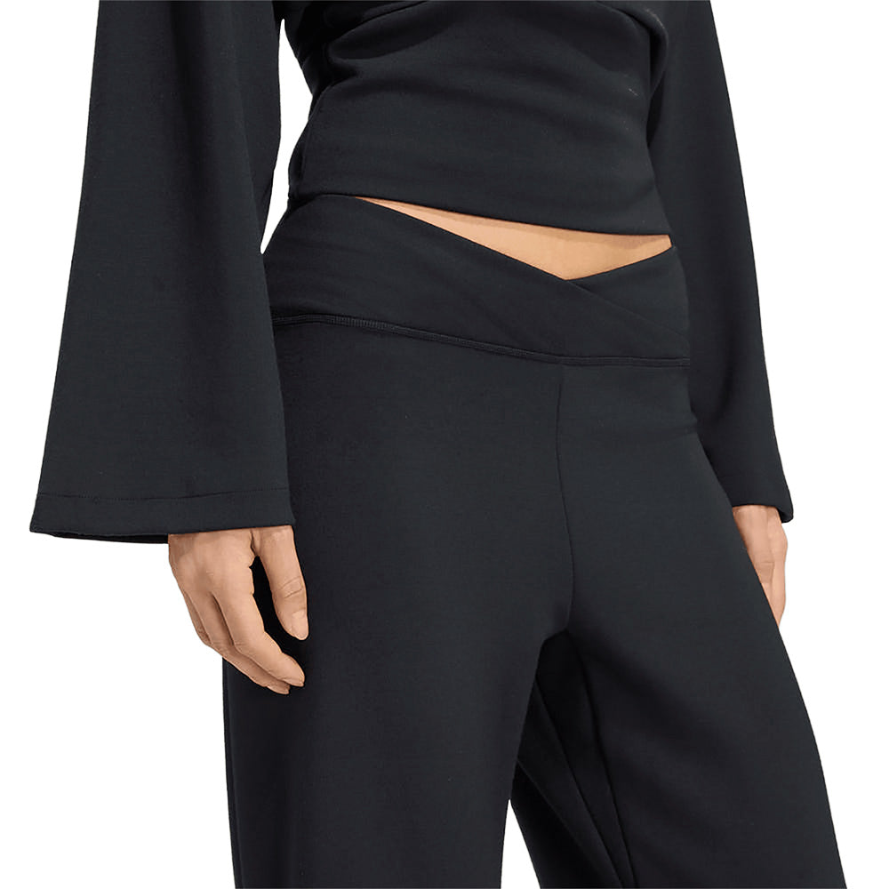 ADIDAS Motion Essentials Women's Training Pants - Supersports Thailand Supersports Thailand