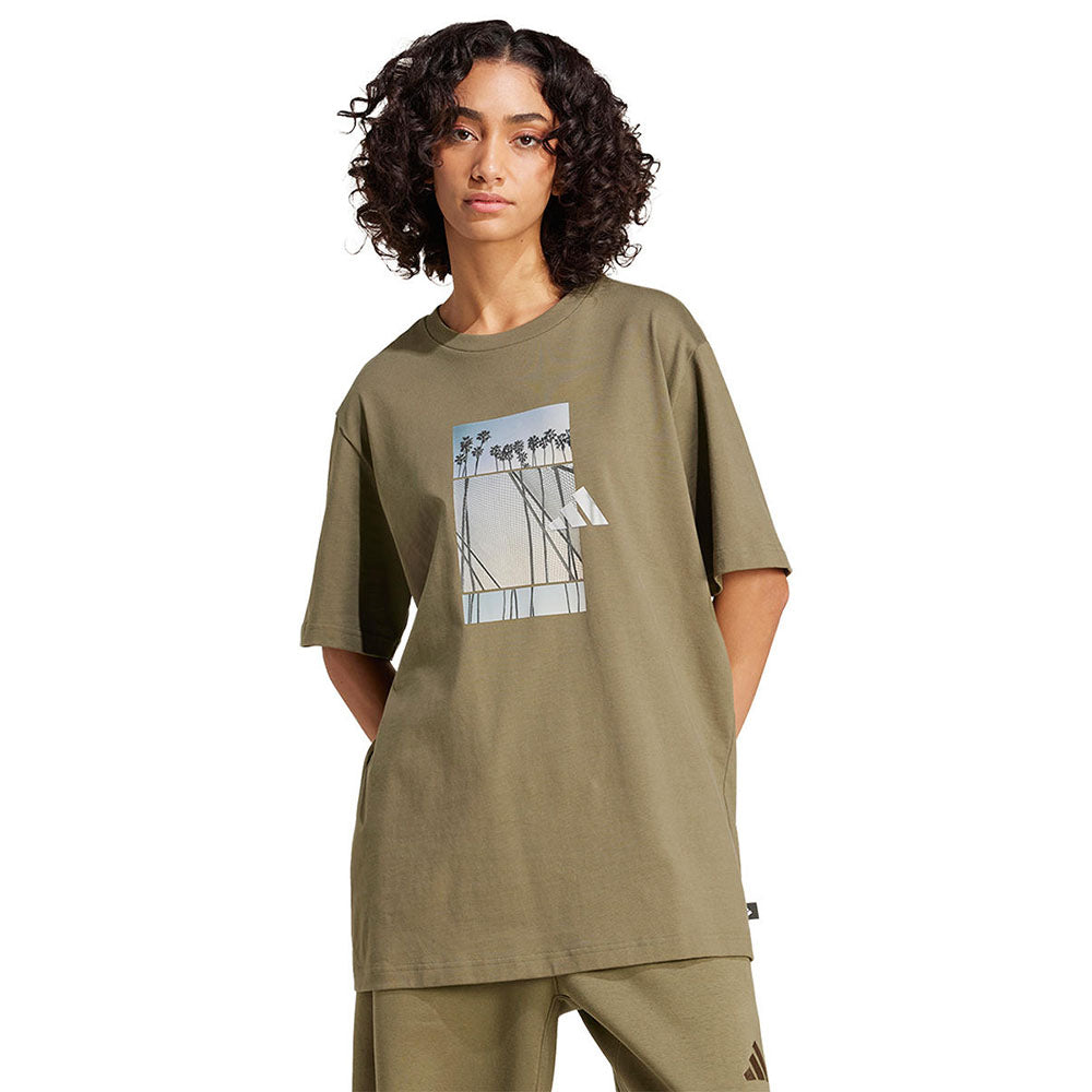 ADIDAS Lens Elevated Graphic เสื้อยืดผู้ชาย