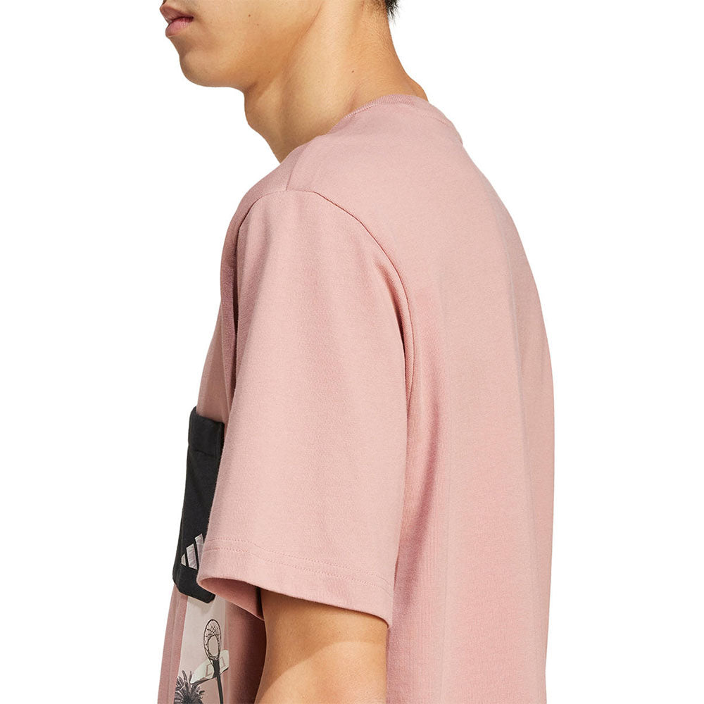 ADIDAS Lens Elevated Pocket Graphic เสื้อยืดผู้ชาย