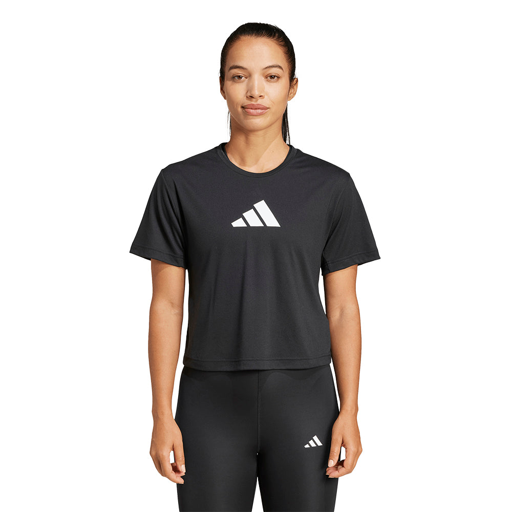 ADIDAS Train Essentials Big Logo Performance เสื้อออกกำลังกายผู้หญิง Supersports Thailand