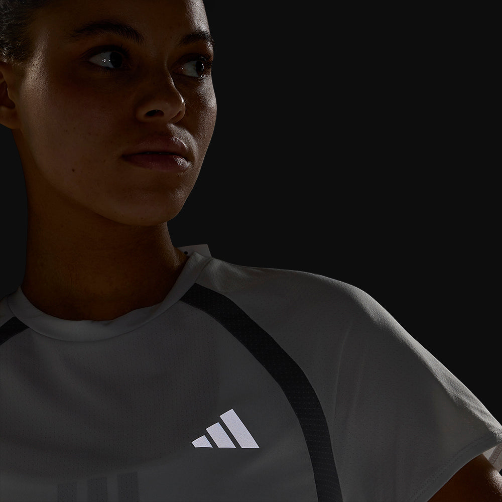 ADIDAS Adizero Archive เสื้อวิ่งผู้หญิง Supersports Thailand
