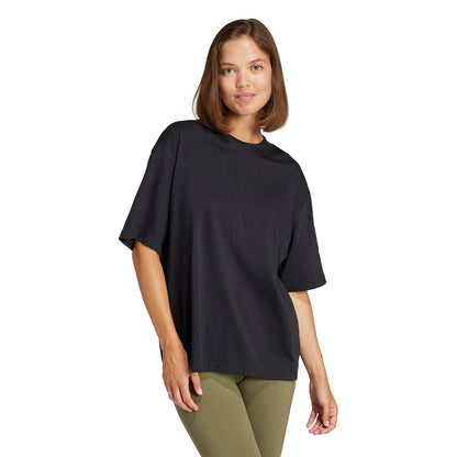 ADIDAS Essentials Contemporary Logo Boyfriend เสื้อยืดผู้หญิง