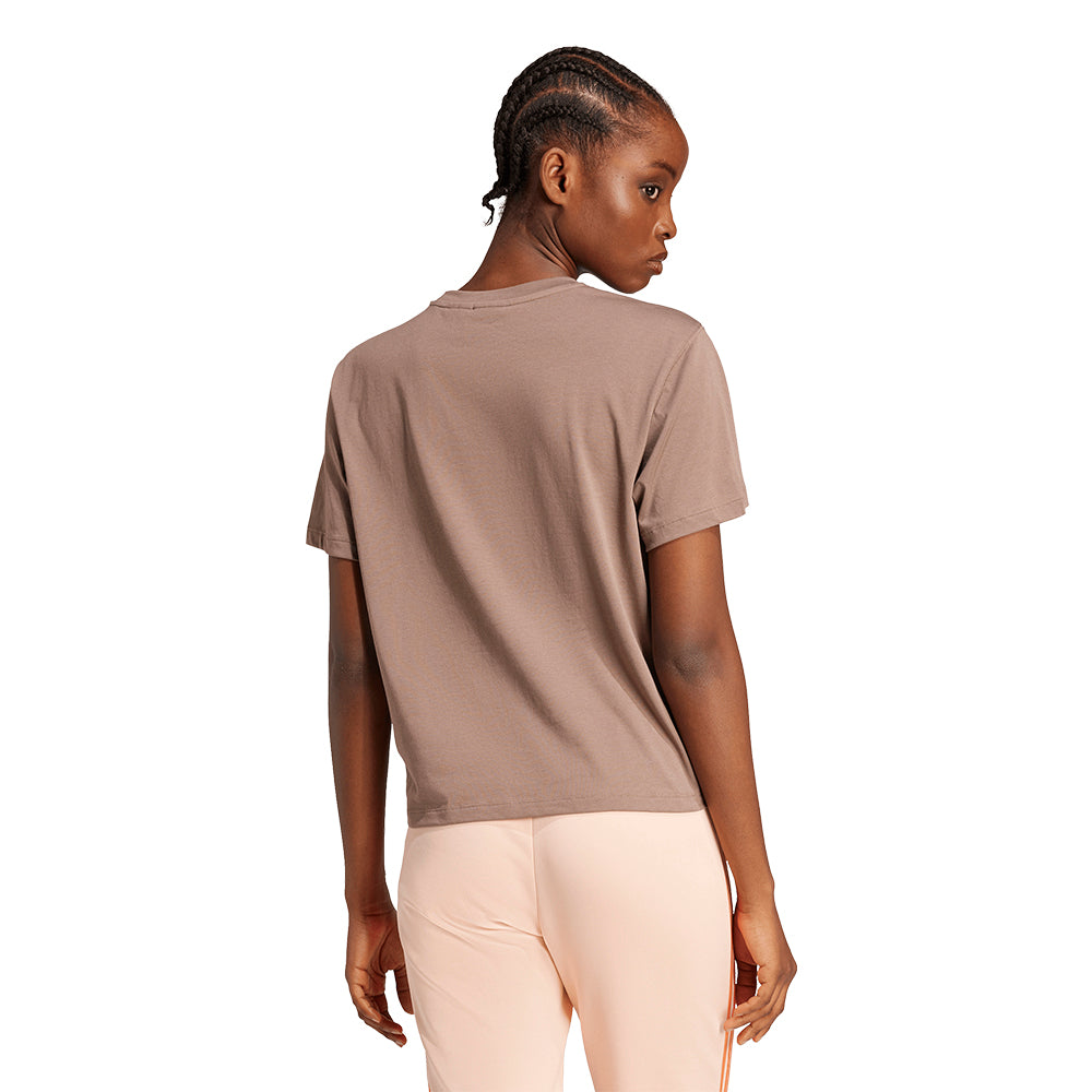 ADIDAS ORIGINALS Adicolor Trefoil Boxy เสื้อยืดผู้หญิง