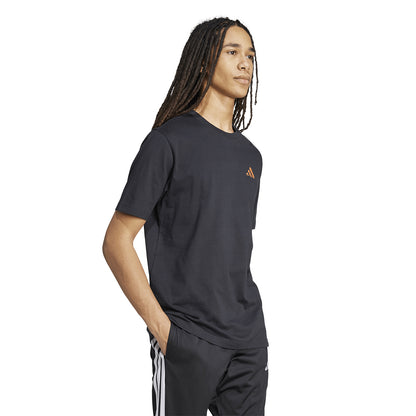 ADIDAS Doodle Hunt Hike Graphic เสื้อยืดผู้ชาย