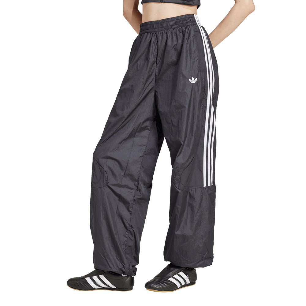 ADIDAS ORIGINALS Adicolor Teamgeist Oversized Track Women's Lifestyle Pants - Supersports Thailand Supersports Thailand