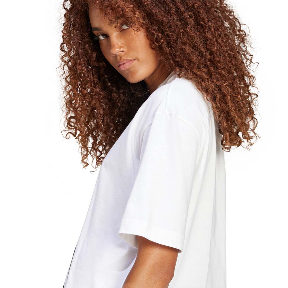 ADIDAS Essentials Big Logo Boyfriend Women's T-Shirt - Supersports Thailand