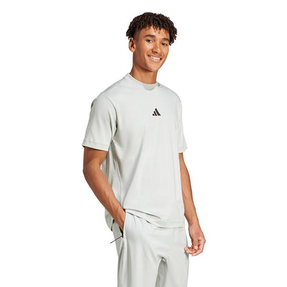 ADIDAS City Escape เสื้อยืดผู้ชาย