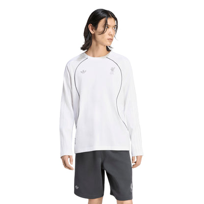 ADIDAS LFC Teamgeist 26 Longsleeve Men's Football T-Shirt - Supersports Thailand