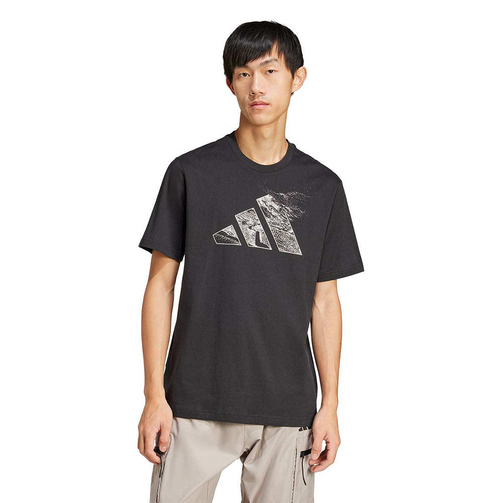 ADIDAS City Escape Logo Graphic Men's T-Shirt - Supersports Thailand
