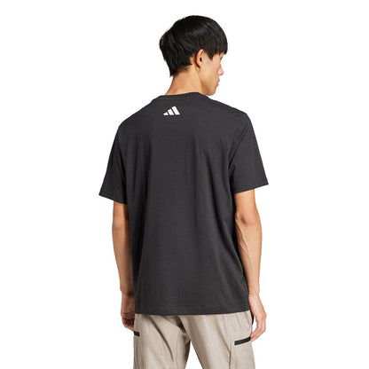 ADIDAS City Escape Logo Graphic เสื้อยืดผู้ชาย