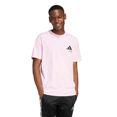 ADIDAS Lounge Verbiage Friends of Sport Graphic เสื้อยืดผู้ชาย
