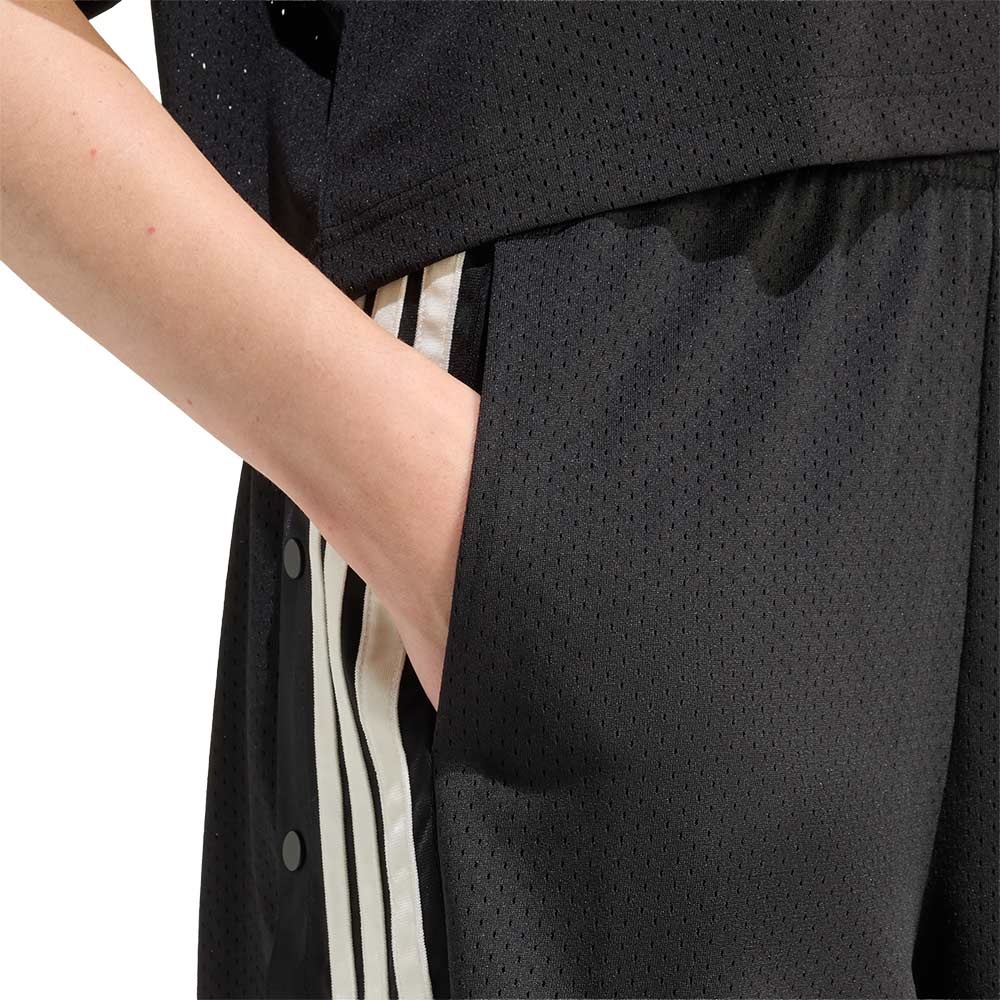 ADIDAS Stadium Mesh Women's Lifestyle Shorts - Supersports Thailand Supersports Thailand