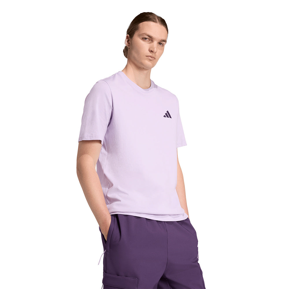 ADIDAS Mercedes - AMG Petronas Formula One Team Premium Woven Graphic เสื้อยืดผู้ชาย