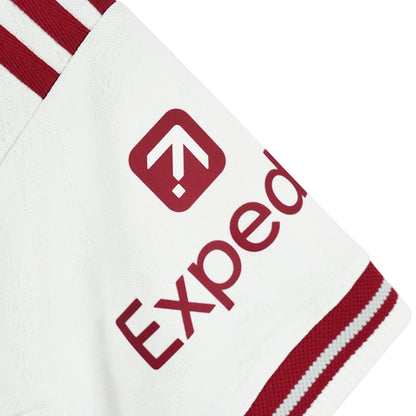 ADIDAS เสื้อแข่งผู้ชายทีมลิเวอร์พูล ชุดเยือน เกรด Authentic ฤดูกาล 2026/27
