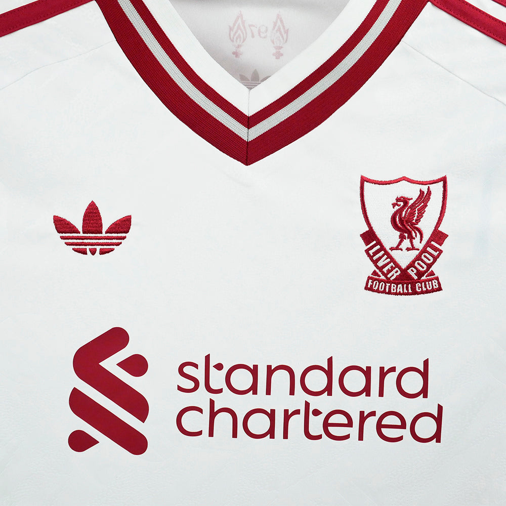 ADIDAS เสื้อแข่งผู้หญิงทรงครอปทีมลิเวอร์พูล ชุดเยือน ฤดูกาล 2026/27 Supersports Thailand