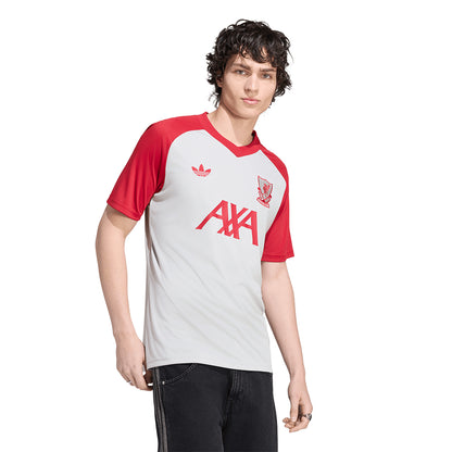 ADIDAS เสื้อแข่งผู้ชายทีมลิเวอร์พูล เกรด Pre-Match ฤดูกาล 2026/27