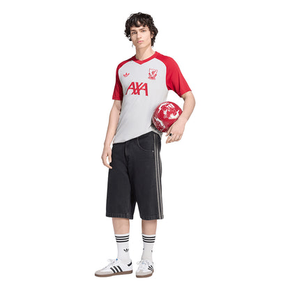 ADIDAS เสื้อแข่งผู้ชายทีมลิเวอร์พูล เกรด Pre-Match ฤดูกาล 2026/27