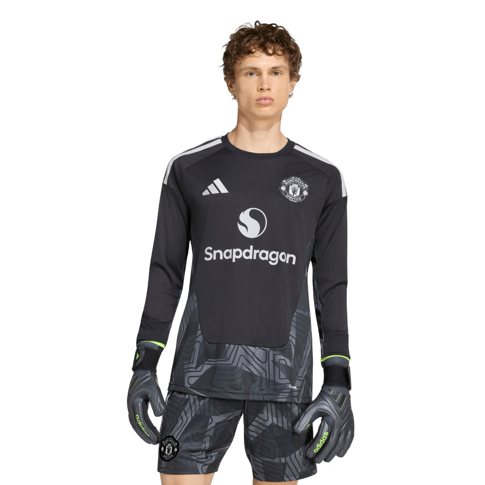 ADIDAS Men's Manchester United 2026/27 Goalkeeper Jersey - Supersports Thailand
