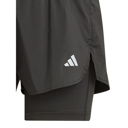 ADIDAS Ultimate Two-in-One กางเกงวิ่งขาสั้นผู้หญิง