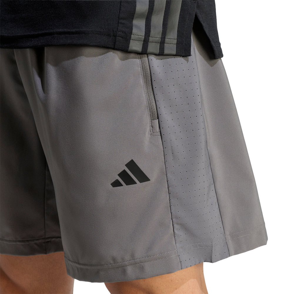 ADIDAS Workout Essentials Base Woven กางเกงออกกำลังกายขาสั้นผู้ชาย Supersports Thailand