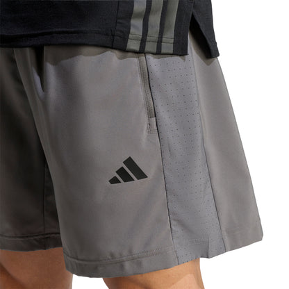 ADIDAS Workout Essentials Base Woven กางเกงออกกำลังกายขาสั้นผู้ชาย
